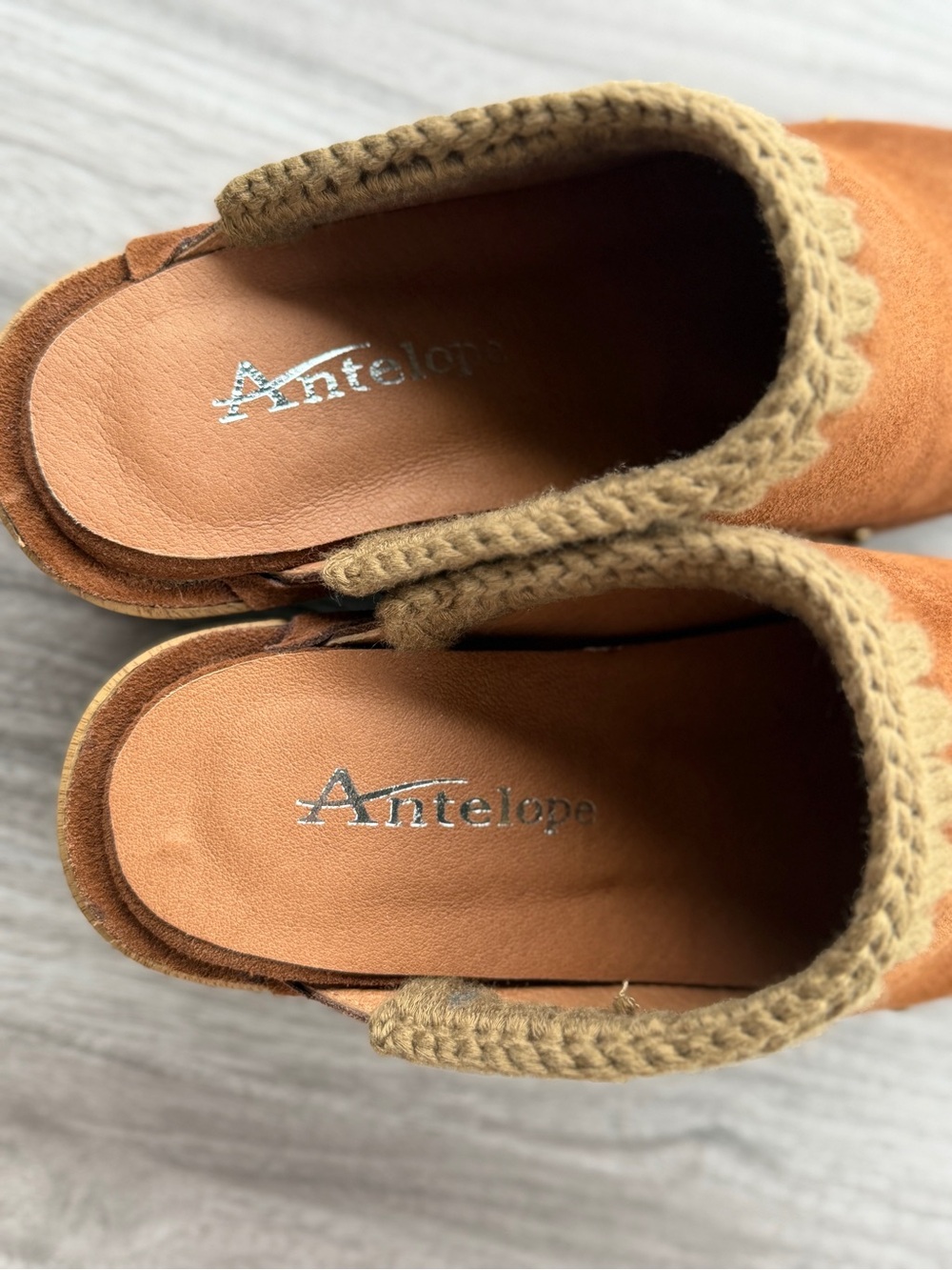 Antelope Hedy Taupe Suede Whipstitch Wooden Slip On Clog Size 36 US 5.5 - Picture 4 of 12